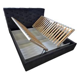 Lova Marko su čiužinio grotelėmis ir talpia dėže