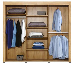 York spinta atvira – lentynos ir drabužių kabinimo vietos