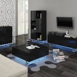 Juoda   juoda blizgi