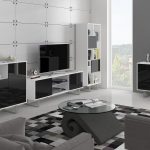 Balta   juoda blizgi