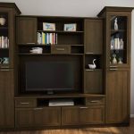 Tamsus riešutas   tamsus riešutas