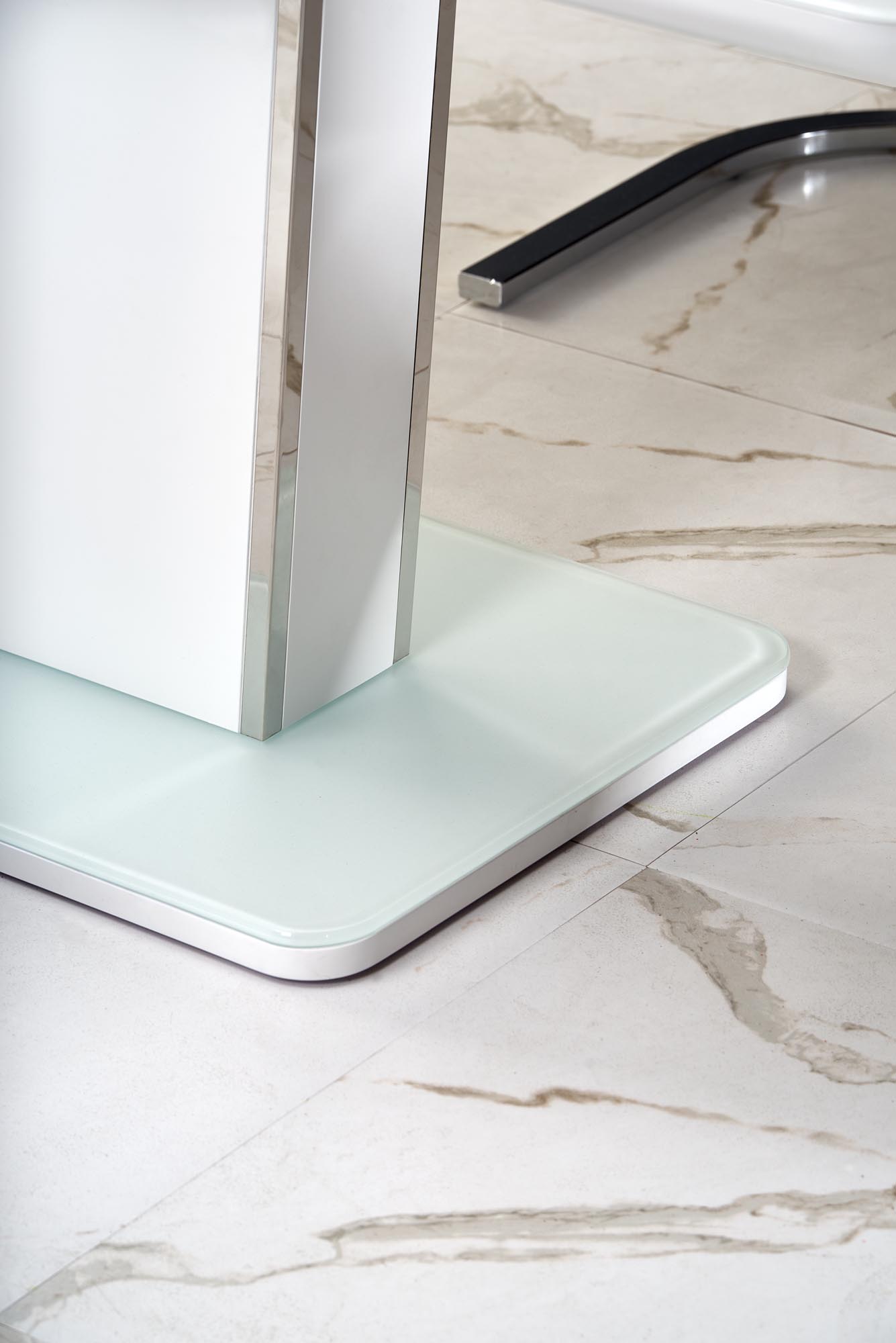 Stalas Bonari - Image 5