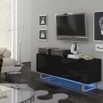 Juoda   juoda blizgi